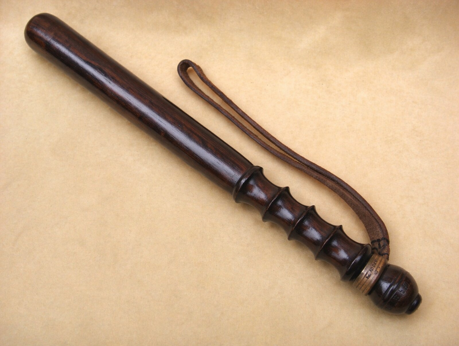 Devon Constabulary police truncheon with Hiatt strap